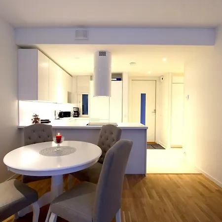 Apartment House Of Saga *